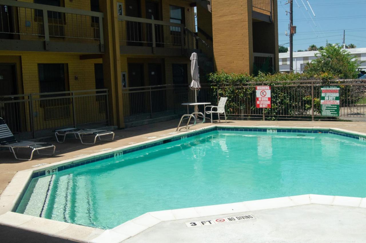 America'S Inn Houston/Stafford /Sugarland Dış mekan fotoğraf